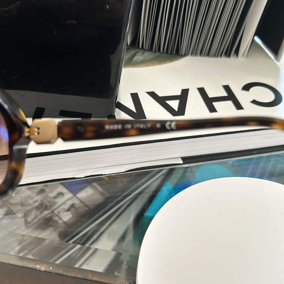 Chanel Sunglasses - Picture 9 of 13